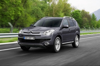 Citroen C-Crosser.jpg